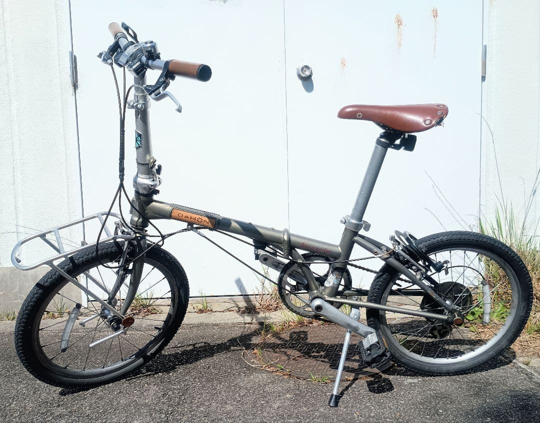 【ジャンク品】DAHON Boardwalk D8（国際モデル）　カスタム仕様