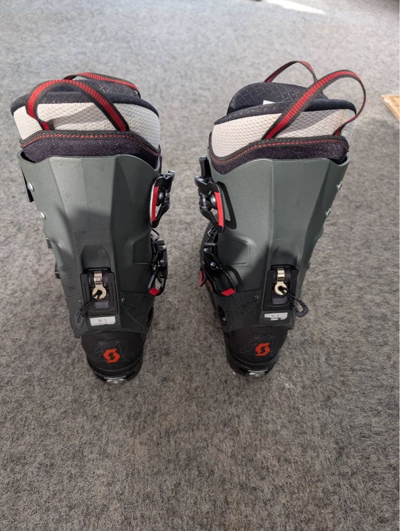 Scott Freeguide Tour（2022/2023シーズン）