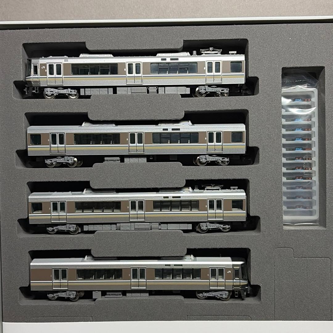室内灯付 223系 2000番台 転落防止幌なし TOMIX 98478