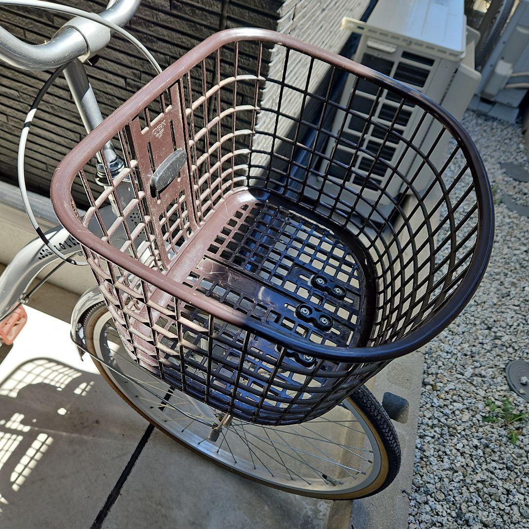 りんご品　引き取り限定 美品 自転車 シティサイクル 白 ホワイト