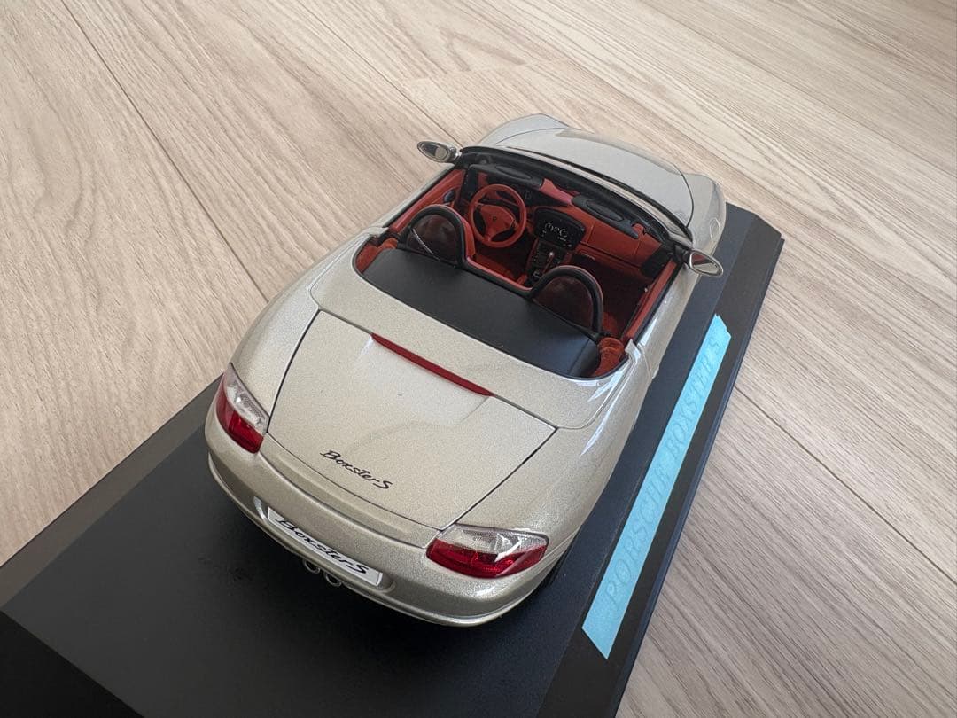 1/18 ポルシェ 986 BOXSTER オートアート製