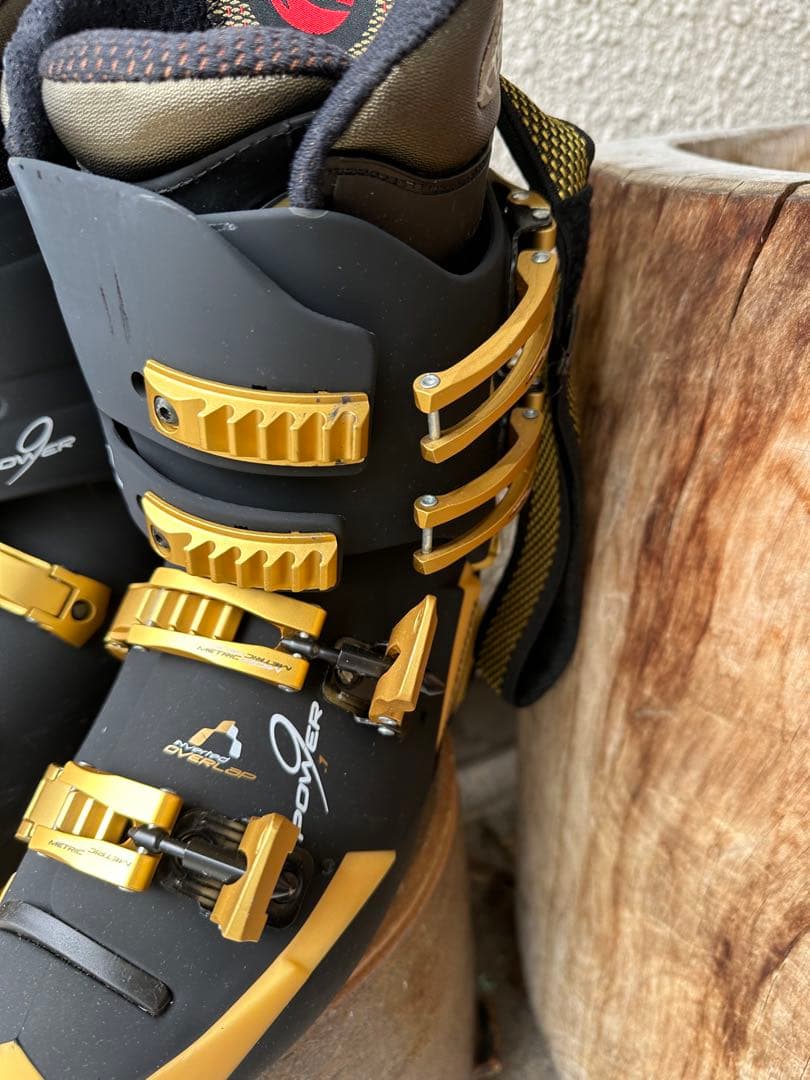 ROSSIGNOL ブーツ