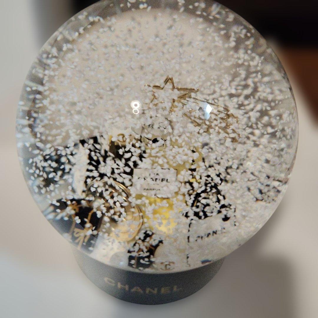 CHANEL ビューティー スノードーム 2025