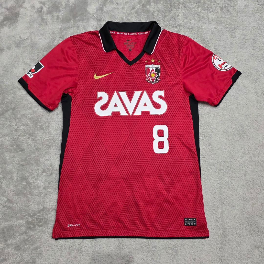 浦和レッズ　8番　柏木　2011　ユニフォーム　M　赤　NIKE　ナイキ　三菱