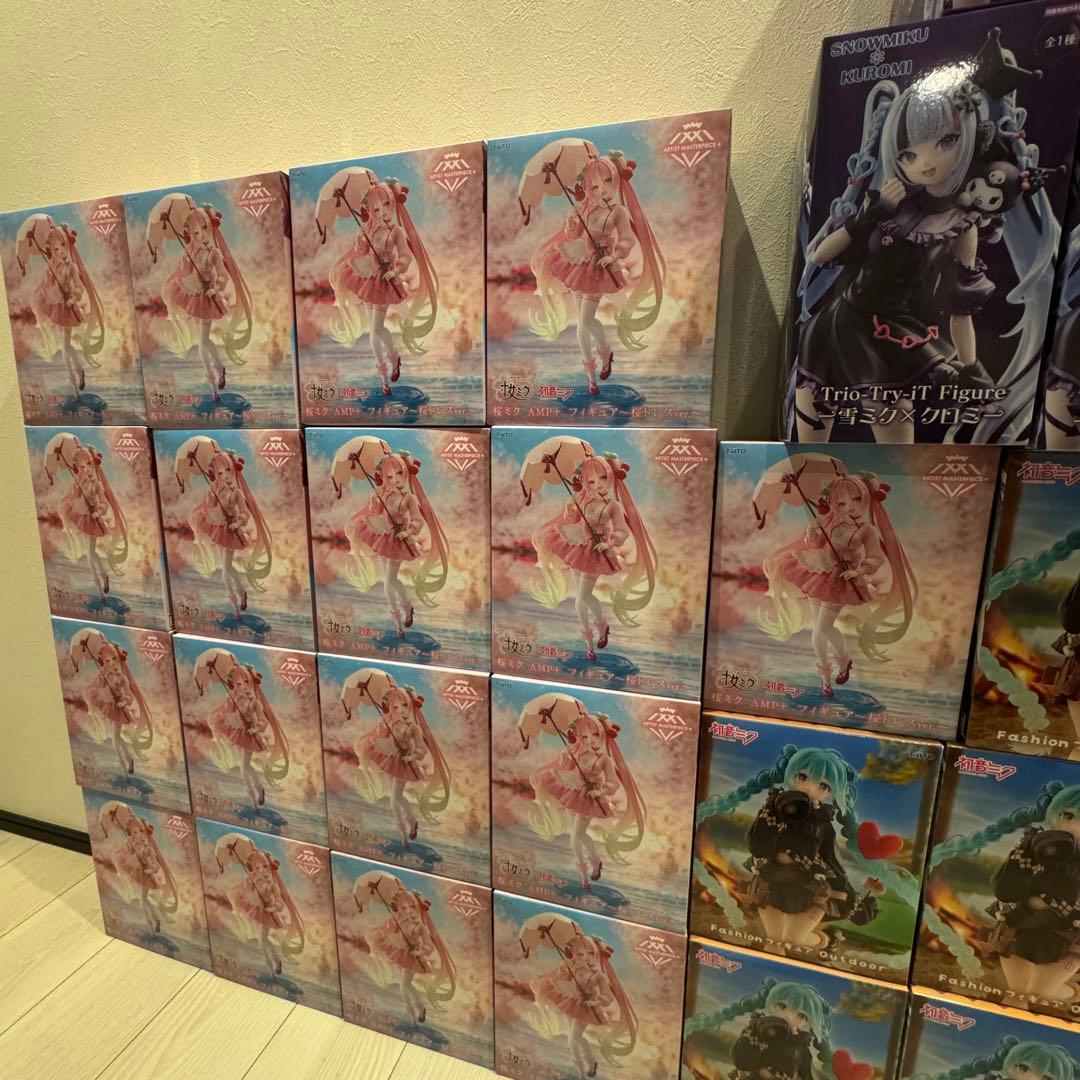 【未開封】初音ミク フィギュア 25体セット まとめ売り 桜ミク クロミ AMP