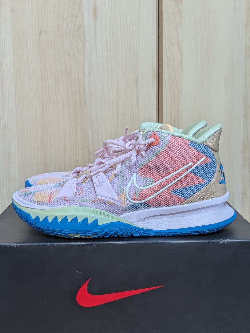 シューズ(男性用) Nike Kyrie 7 EP 1 \"World 1 People\"