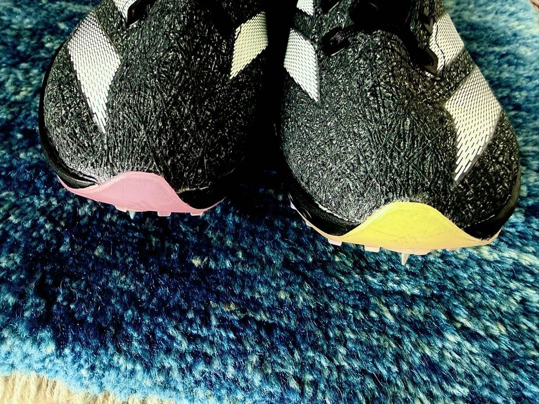 adizero スパイクシューズ ブラック/ピンク/イエロー　26 26.5