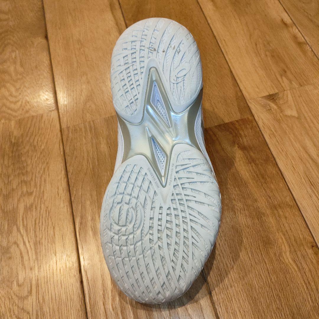 ASICS GEL-ROCKET 10 ホワイト バスケットボールシューズ