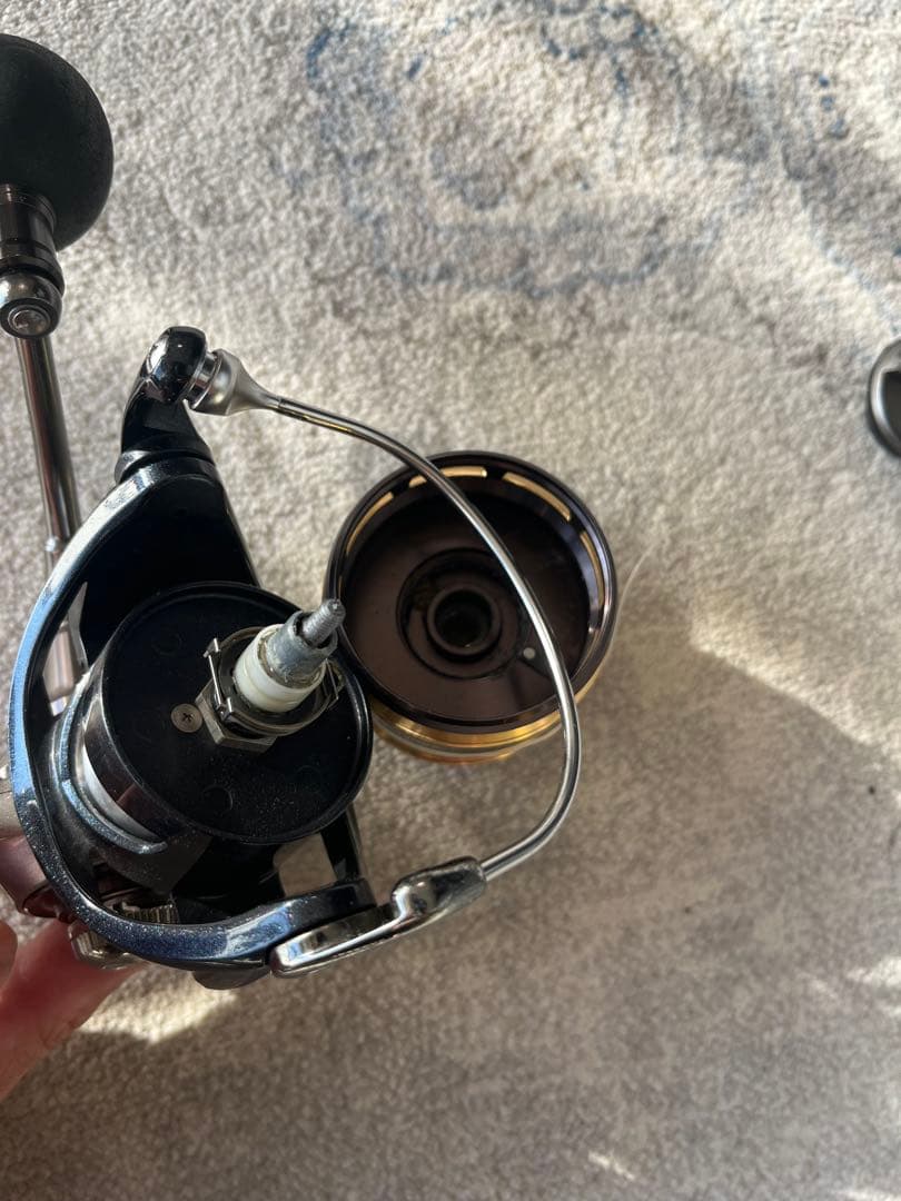 DAIWA VADEL 4000Hスピニングリール