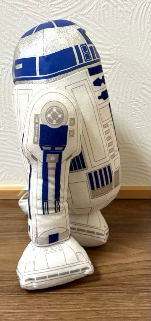スターウォーズ　R2D2 ぬいぐるみ