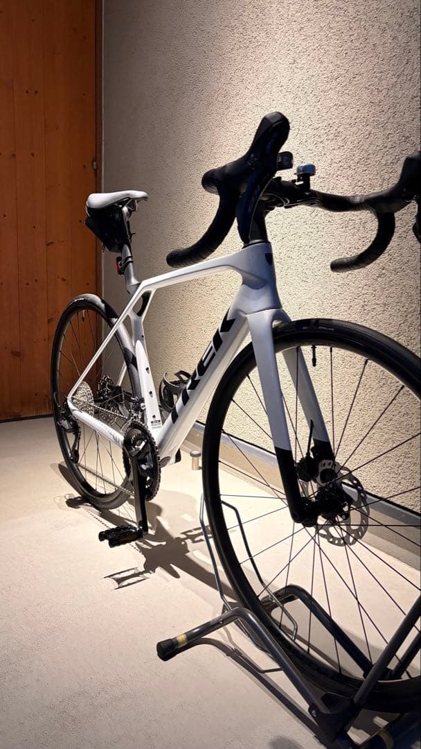 TREK Madone SL 5 Gen 8 ロードバイク Mサイズ ホワイト