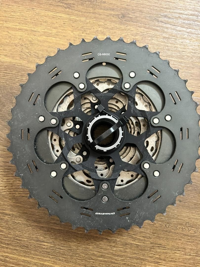 シマノ　ＸＴカセットスプロケット（CS-M8000 11S 11-46T）
