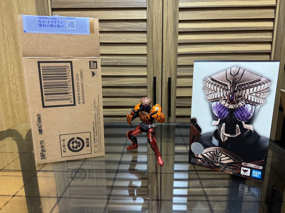 【真骨彫製法】 S.H.Figuarts仮面ライダーオーズ タブラカワニコンボ