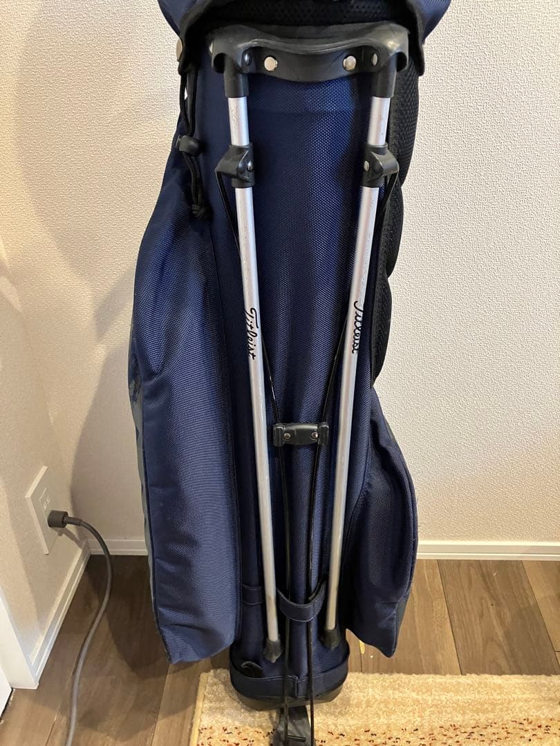 ご成立【コミカリ】Titleist 軽量キャディバッグ