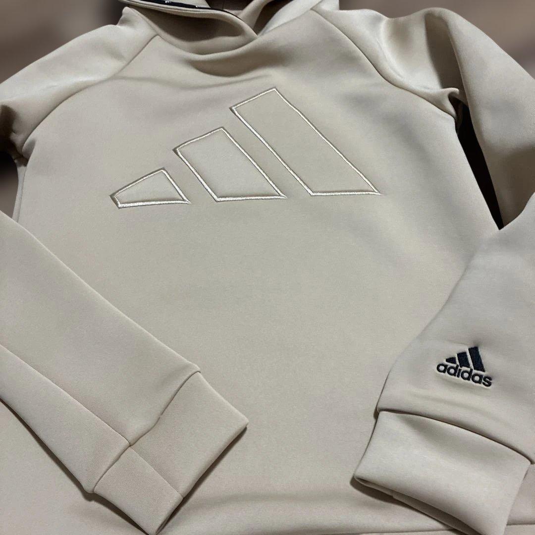 adidas　ゴルフウェア　セットアップ　ダンボールニット　サイズM