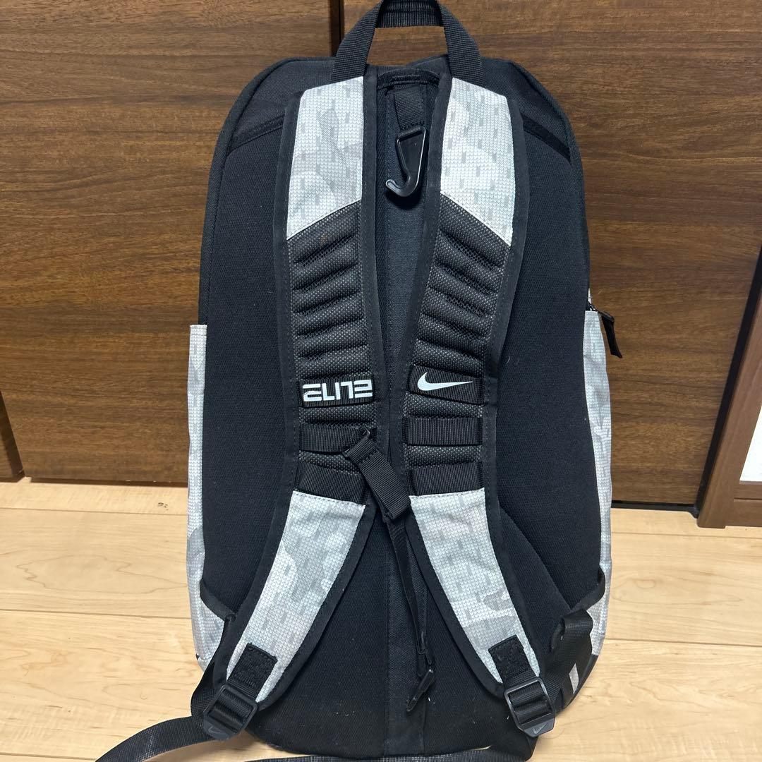 NIKE Hoops Elite pro 希望価格コメントお待ちしております。