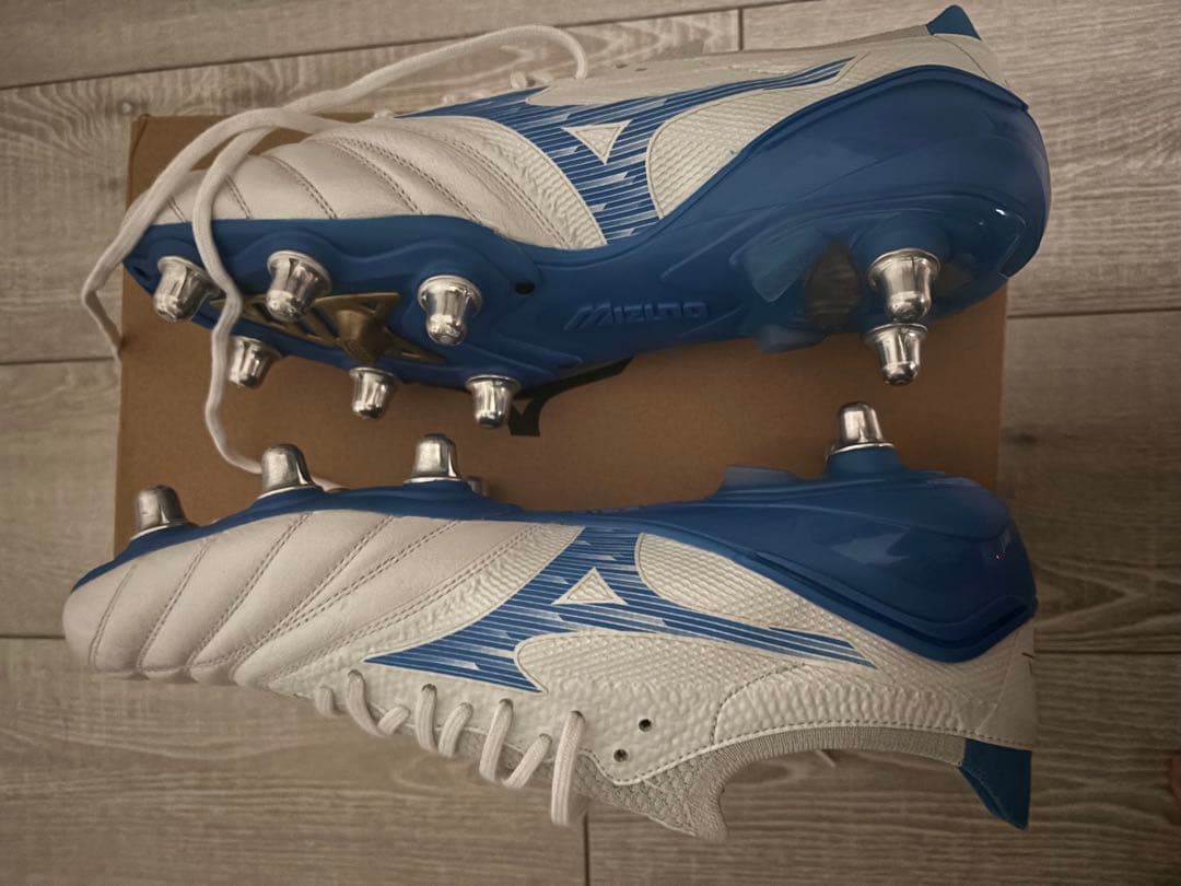 MIZUNO　MORELIA NEO Ⅳ β elite 27.5cm ラグビー