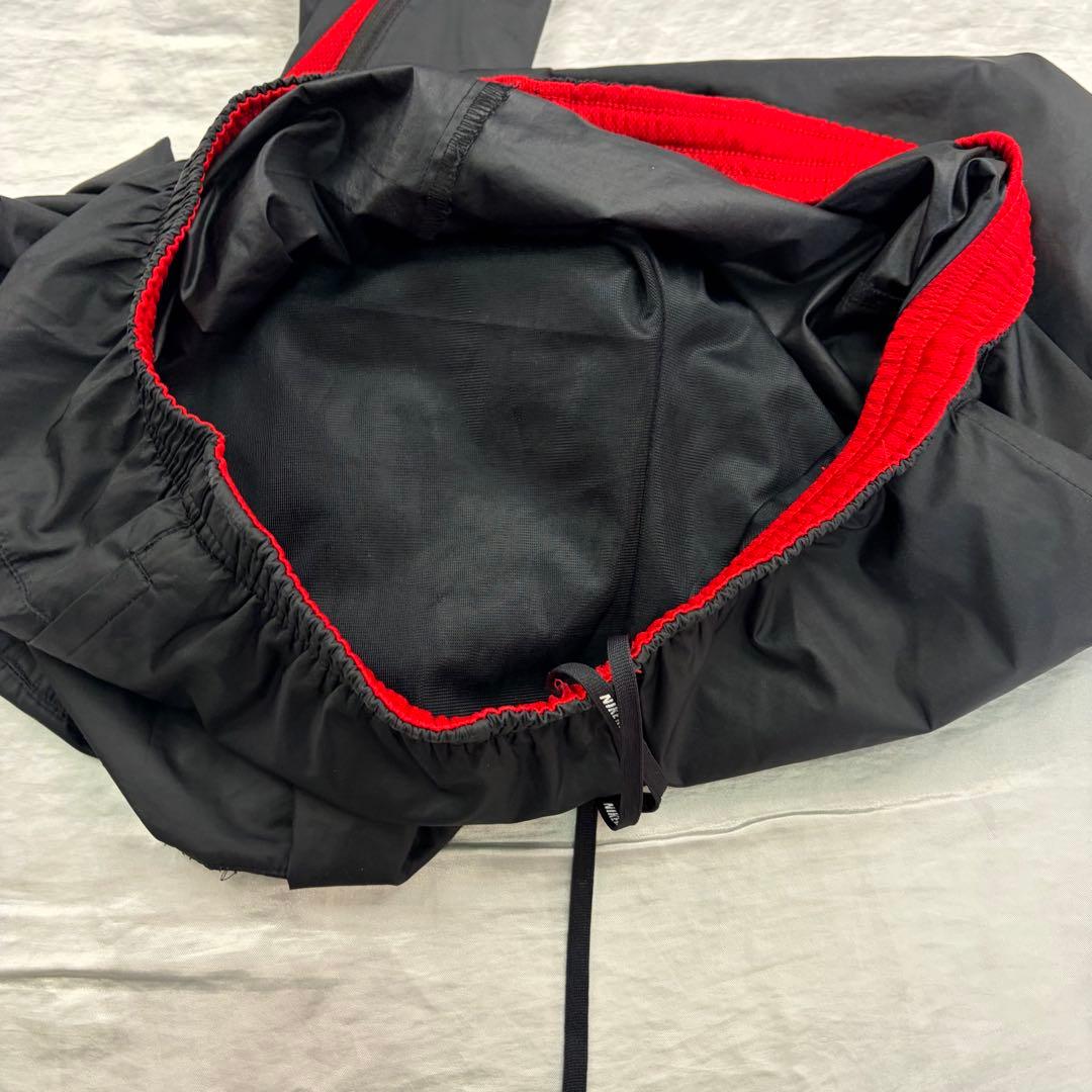 ナイキ　Nike ウォームアップスーツ　上下セット ブラック/レッド M