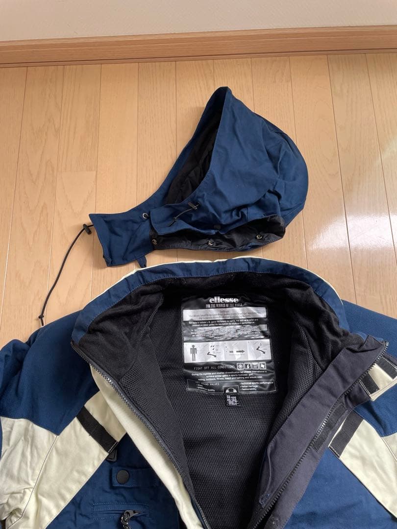 ellesse メンズ　ウィンターウェアー（上着）