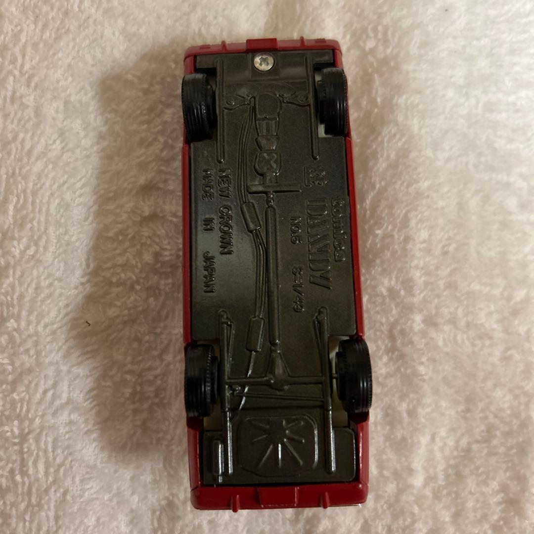 トミカダンディ ダイキャスト トヨタ ニュークラウン ファイアチーフカー