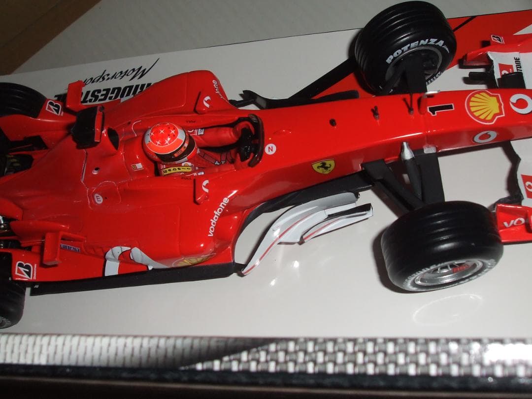 フェラーリ　２００３－GA　シューマッハ　BSパッケージ　作業途中品　デカール付