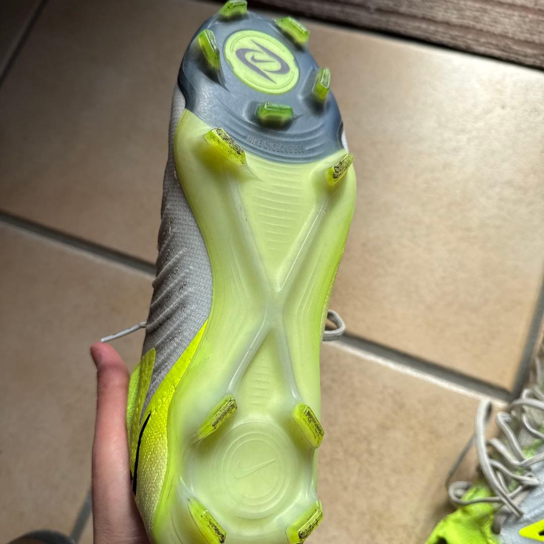 シューズ Nike Phantom GX2 FG 25.5cm