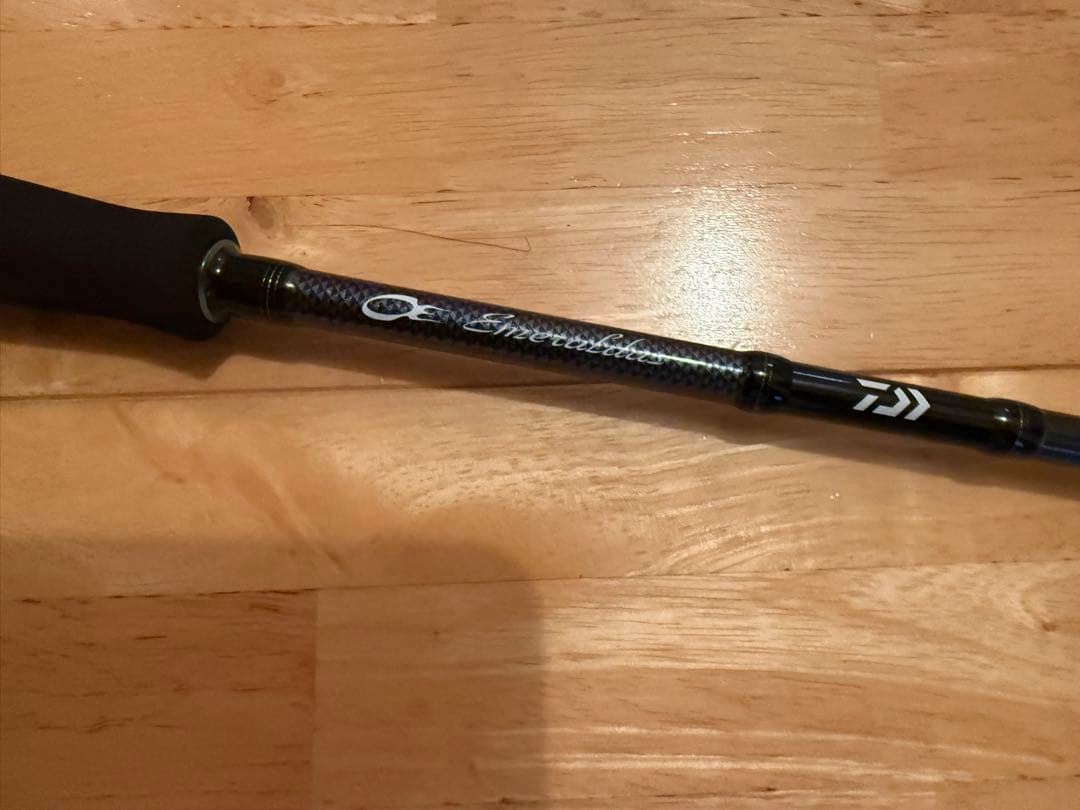 Daiwa エメラルダス mx83ML エギングロッド カーボン製