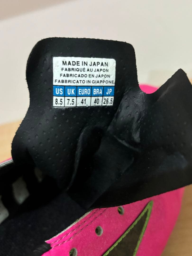 Mizuno レビュラV1ピンク 26.5cm