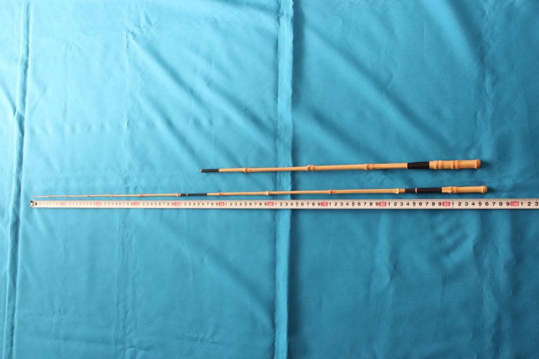 ＲNO83　タナゴ和竿　3本繋ぎ、2本繋ぎでも使える布袋竹　半製品　色塗りだけ