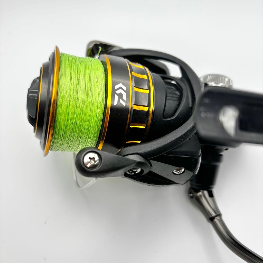 DAIWA 16 BG 4000H スピニングリール
