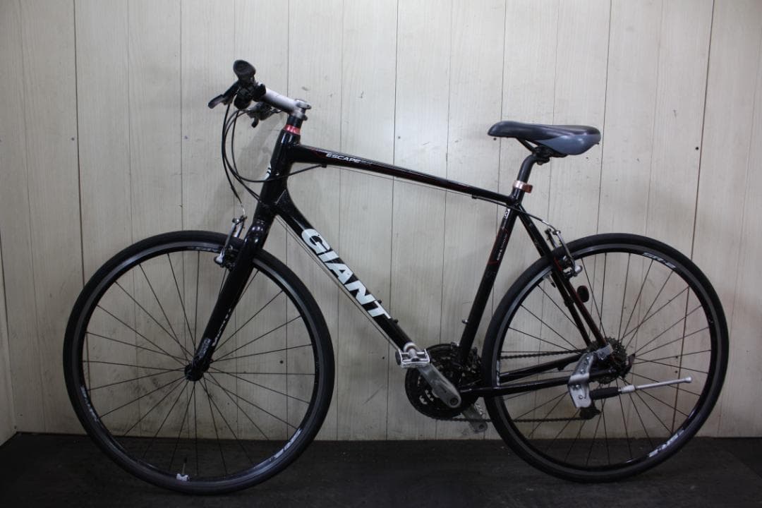 GIANT ESCAPE RX 700C アルミ 27速 560mm クロス　黒