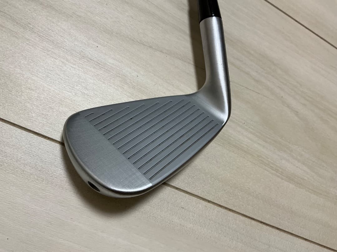 MCI プラクティスアイアン plus　7番　テーラーメイド（中古品）