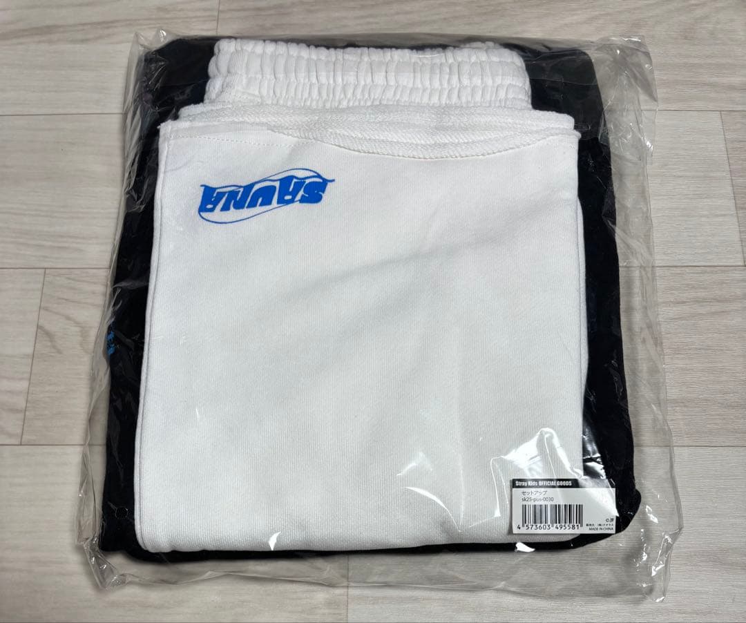 stray kids tシャツ ハーフパンツ セットアップ サウナ 新品