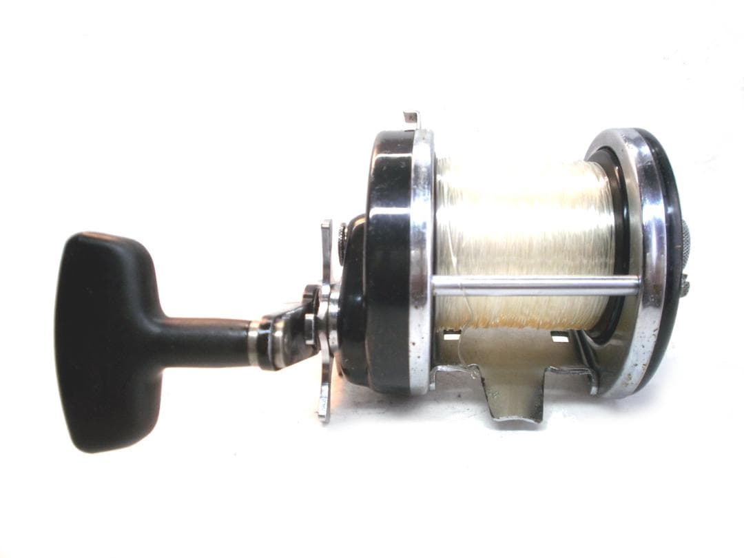 アブ　Abu Garcia ambassadeur 9000C★整備済み