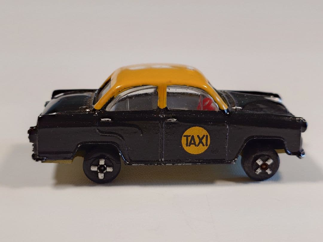 ミニカー Maxwell Ambassador Yelkew Cab