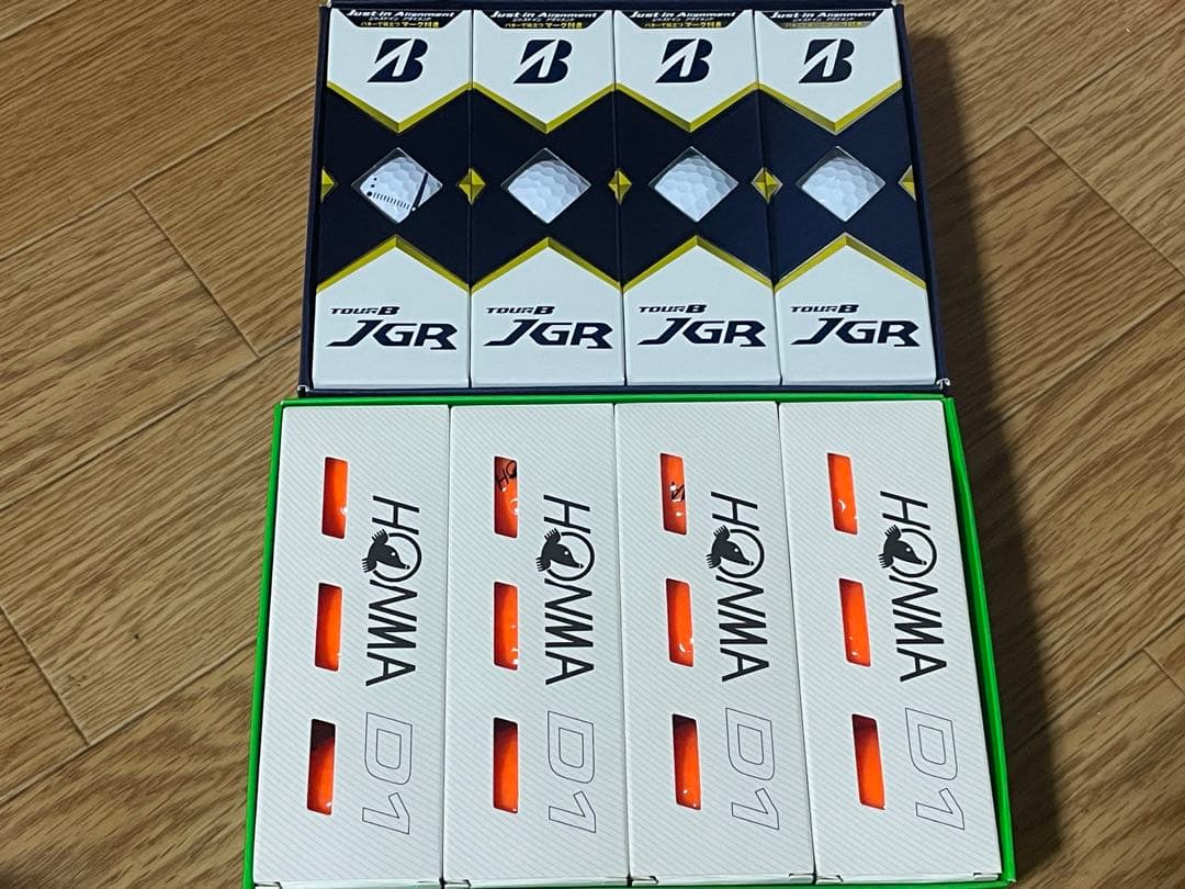BridgestoneTour B JGR 、HONMA D1 各1ダース