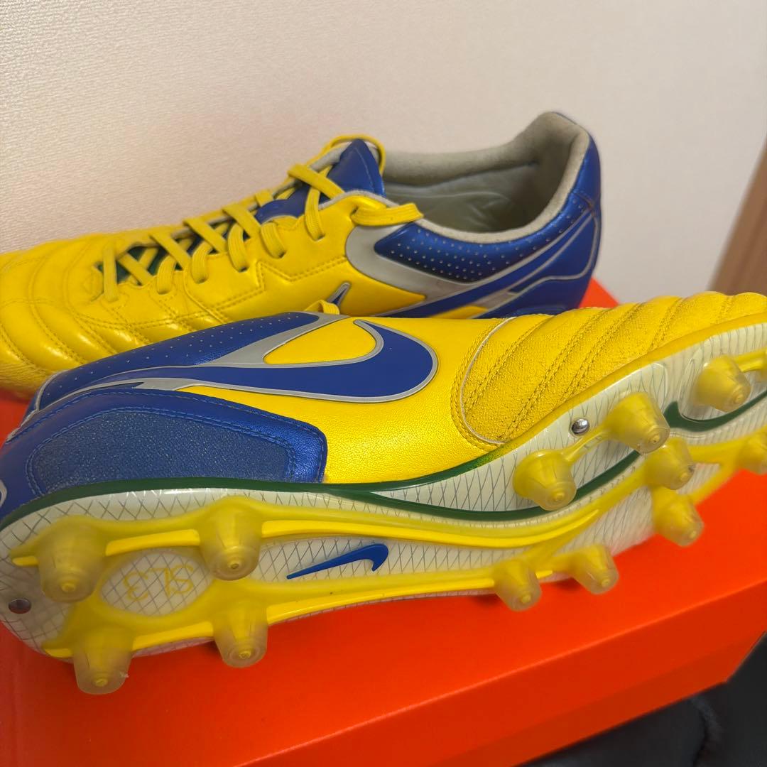NIKEティエンポスーパーリゲラ3