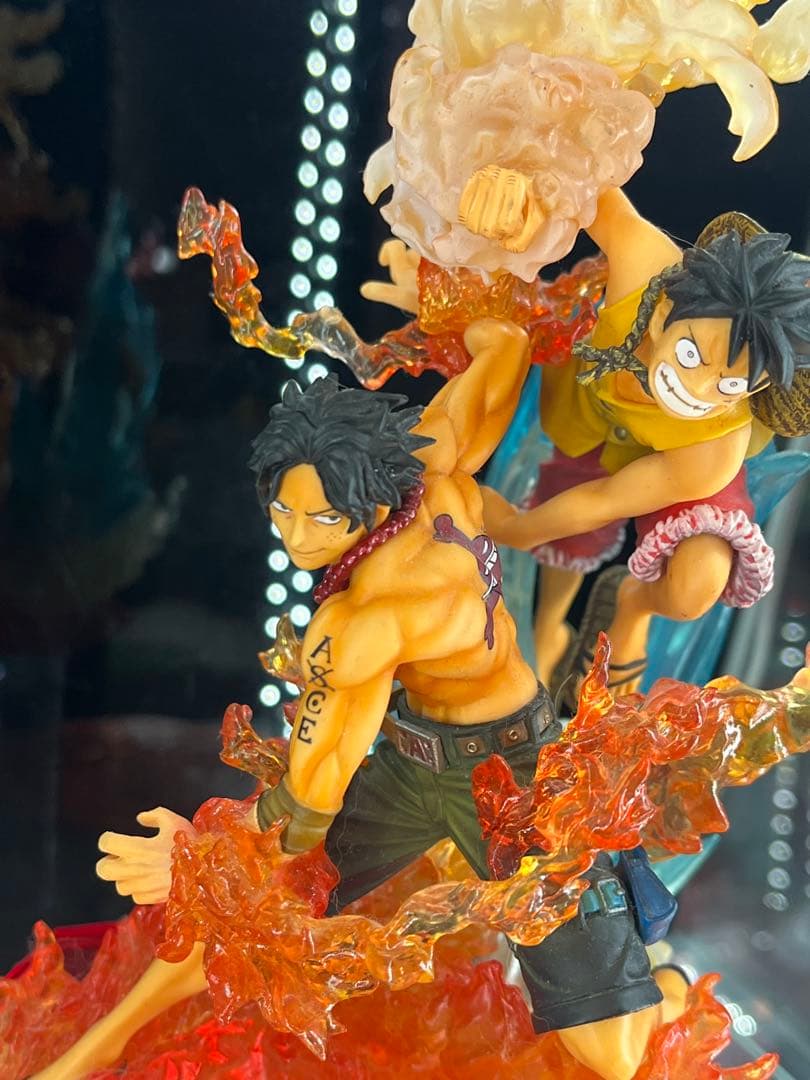 ワンピース　フィギュアーツzero Brother's Bond エース　ルフィ