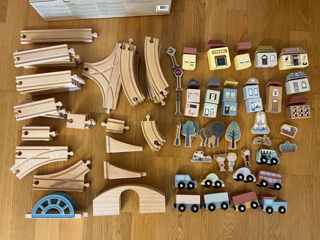 LITTLE DUTCH リトルダッチ　Train Set XL 107ピース