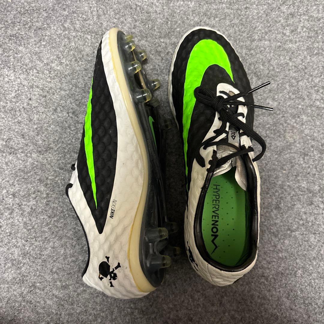 Nike 初代 ハイパーヴェノムファントムFG