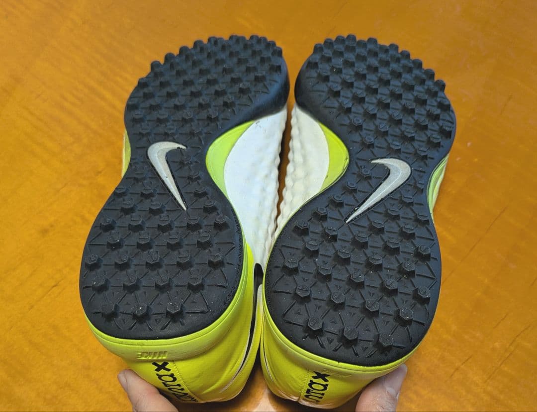Nike MagistaＸ サッカーフットサルシューズ　26cm