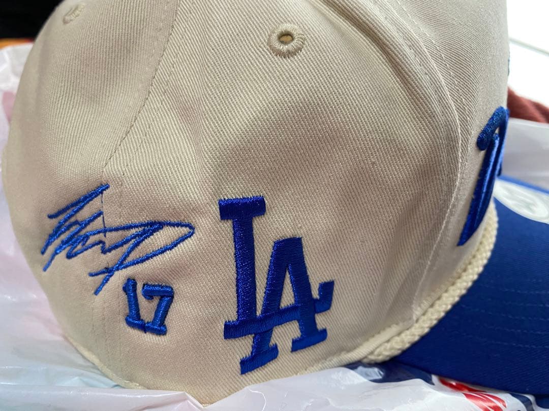 LA購入品ドジャース　大谷翔平サイン背番号刺繍　47キャップ　dodgers