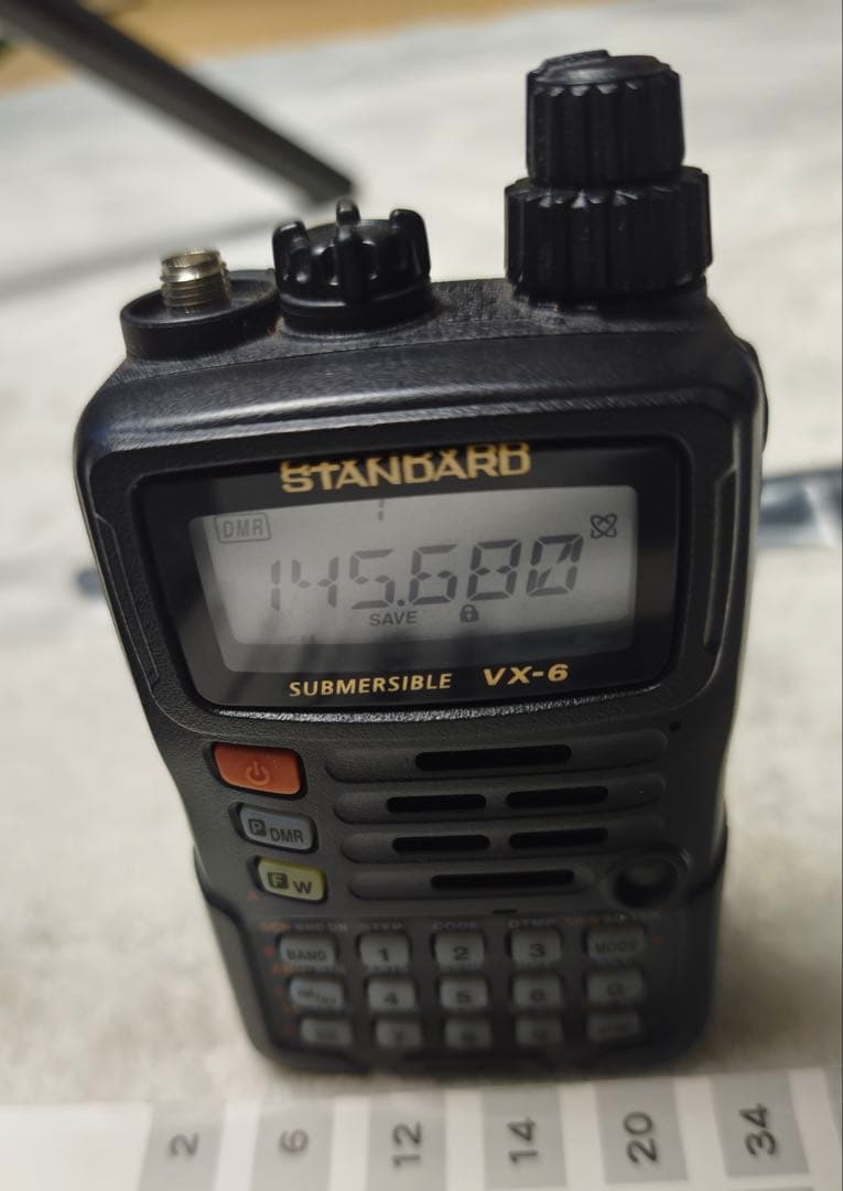 STANDARD デュアルバンドトランシーバー　VX-6 （バッテリー新品）