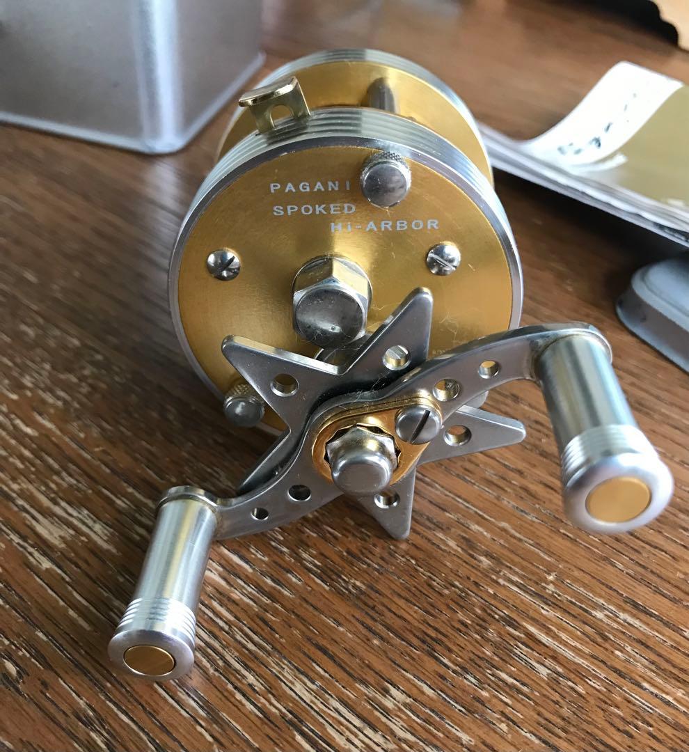 メガバス　パガーニ　R100 右　ベイトリール