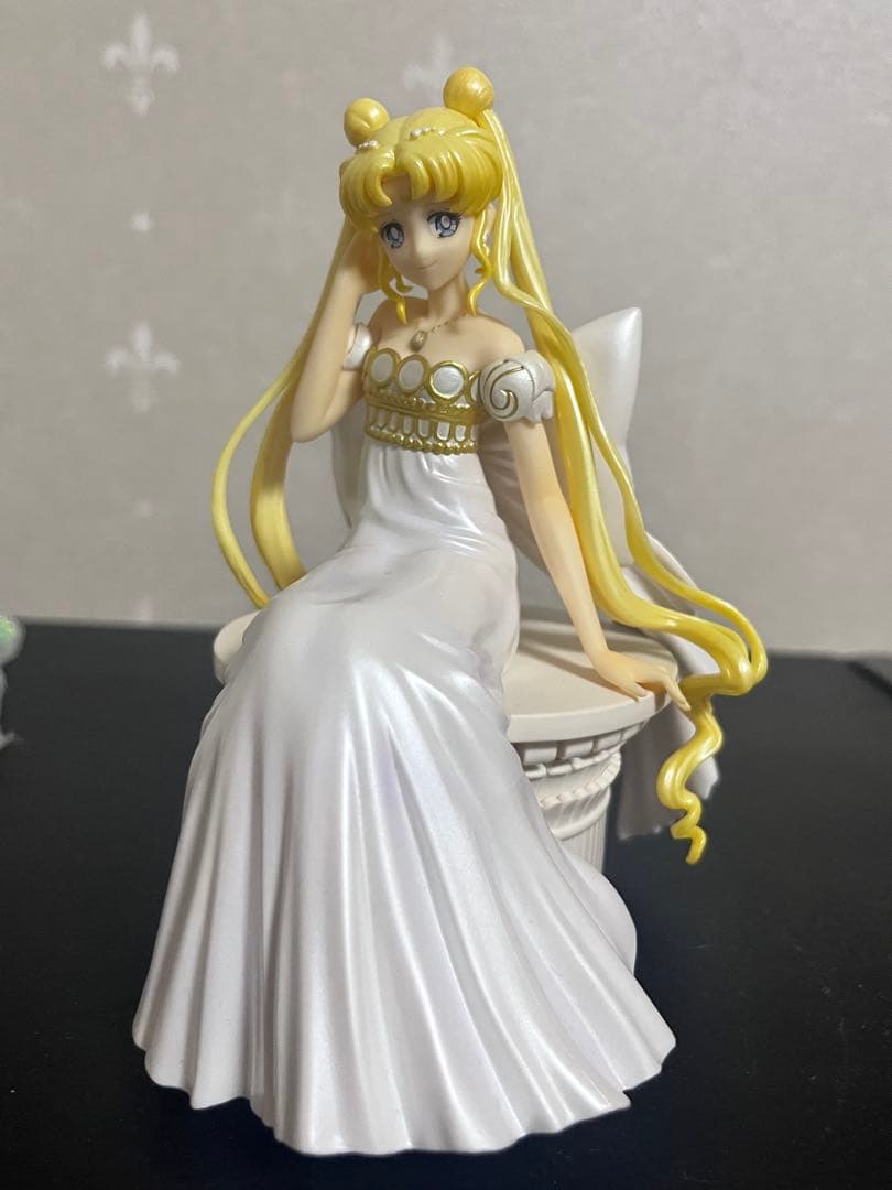 美少女戦士セーラームーン プリンセス・セレニティフィギュア、アクセサリースタンド