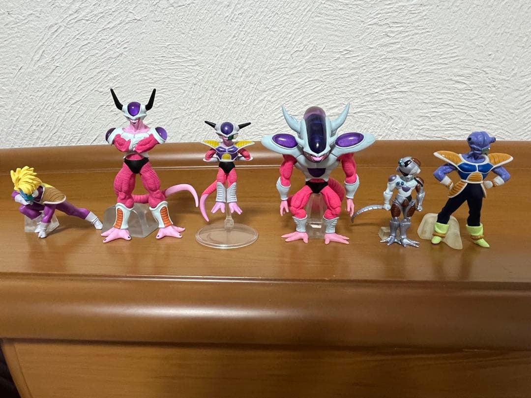 HGドラゴンボール ガチャ フィギュア レア品 ブロリー ターレス 悟空