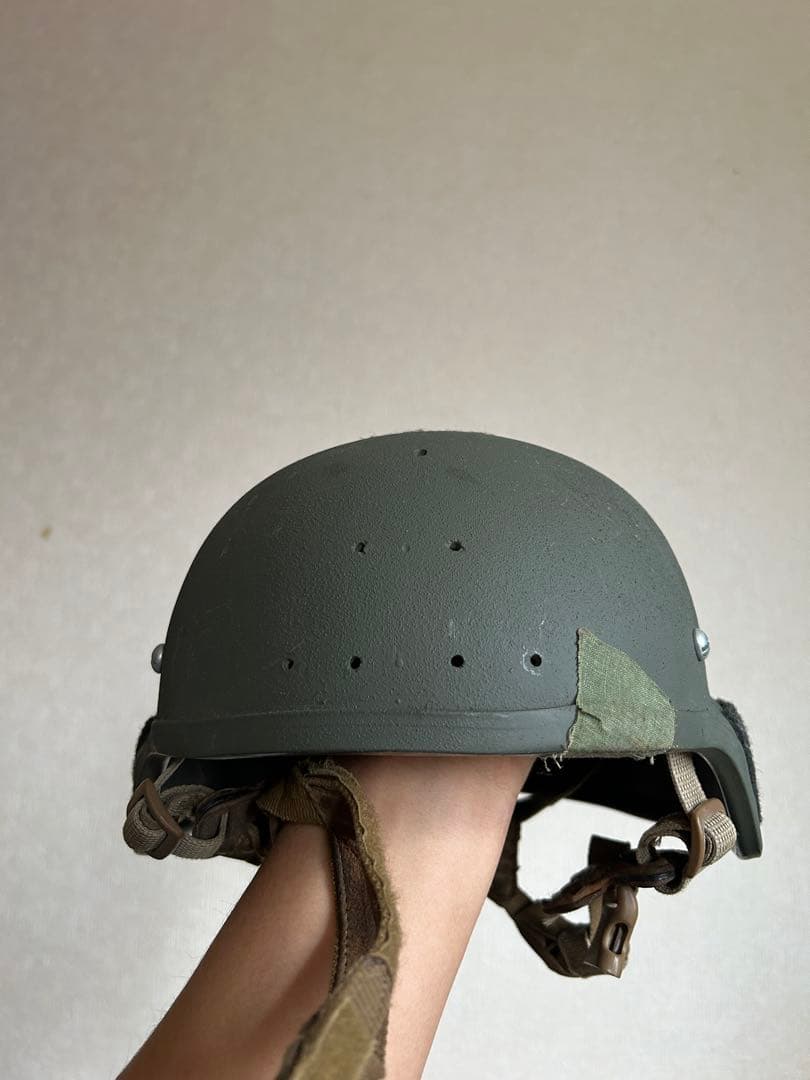 米軍実物　ヘルメット　MICH2000 (?)