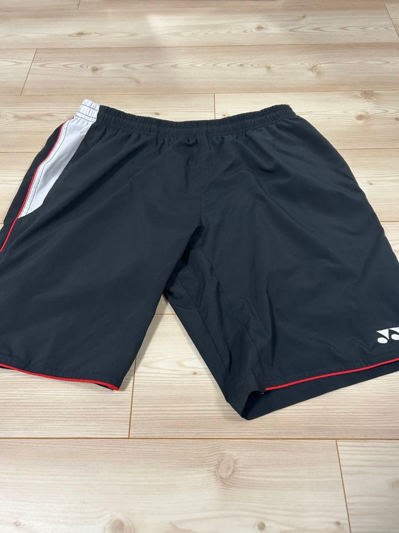 YONEX バドミントンシャツx4 ハーフパンツx2セット