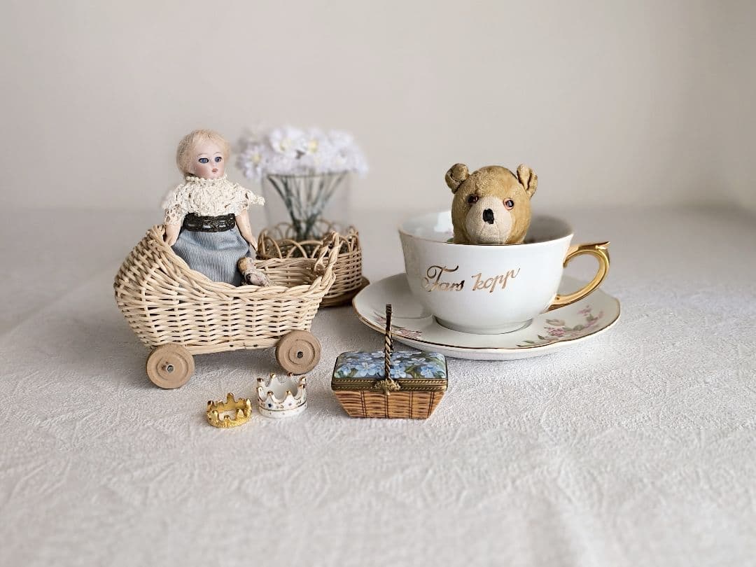 * vintage Jewelry box ୨୧ * 陶器製の小さな パニエ