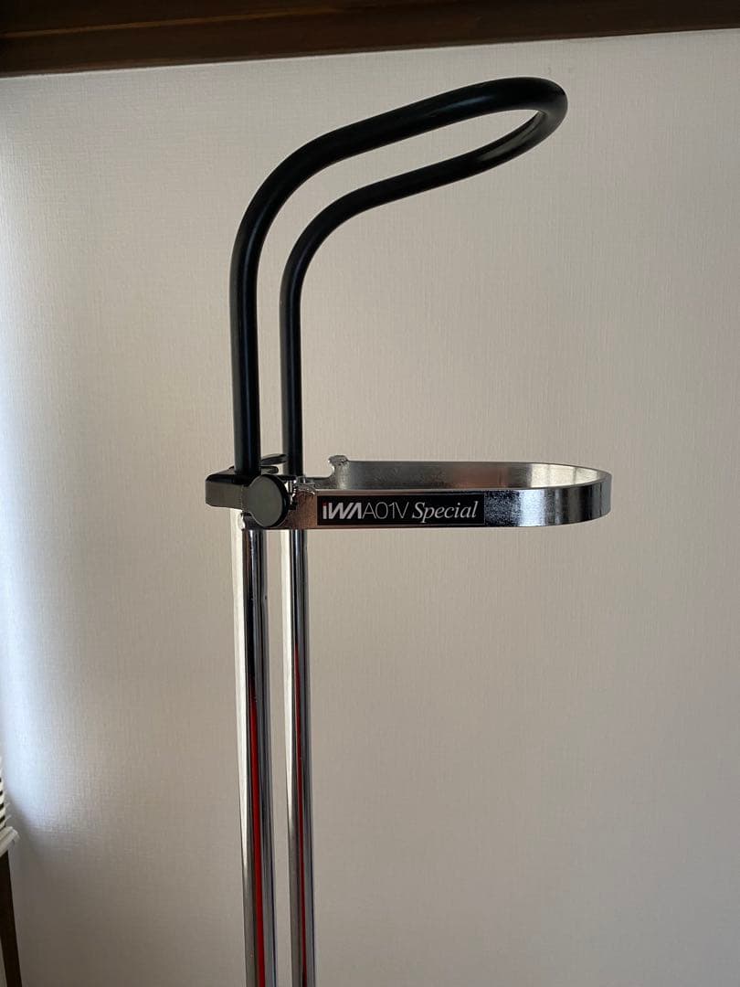 【美品・室内保管】IWA A01V 自転車縦置きスタンド(ロード・クロス対応)